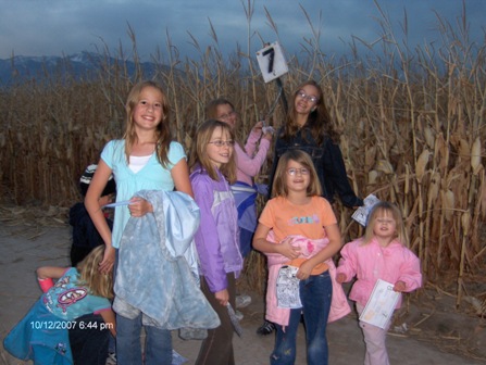 cornmaze.jpg